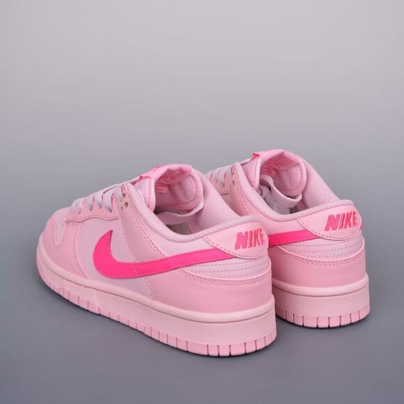 Nike dunk low Triple pink Women's - Picture 3 of 9